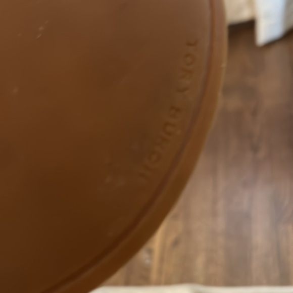 Sandals Tory Burch used a few times - Picture 4 of 4